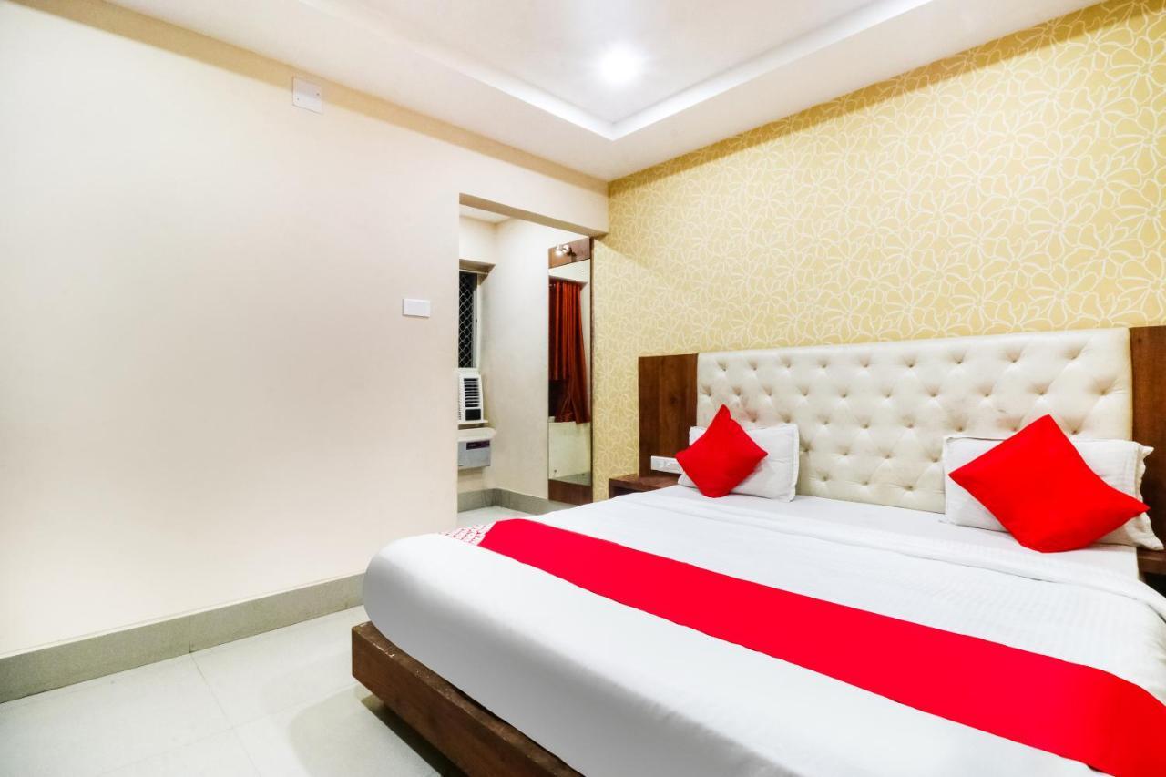 Spot On 60308 Sai Palace Hotel 3*