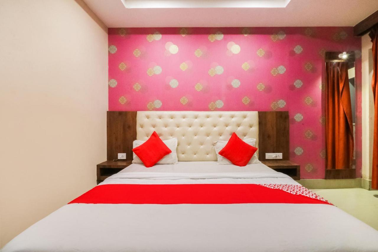 Hotel Spot On 60308 Sai Palace 3*