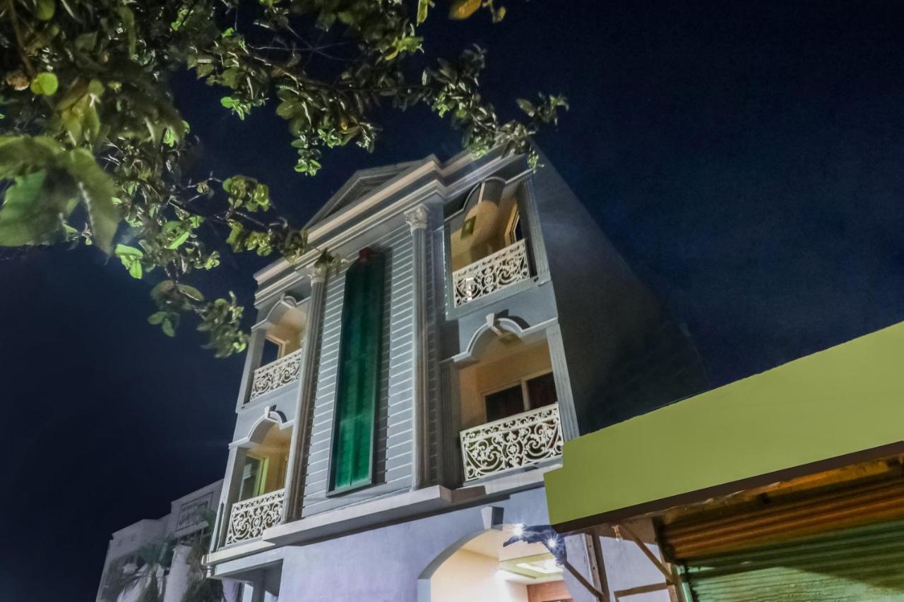 Hotel Spot On 60308 Sai Palace 3*